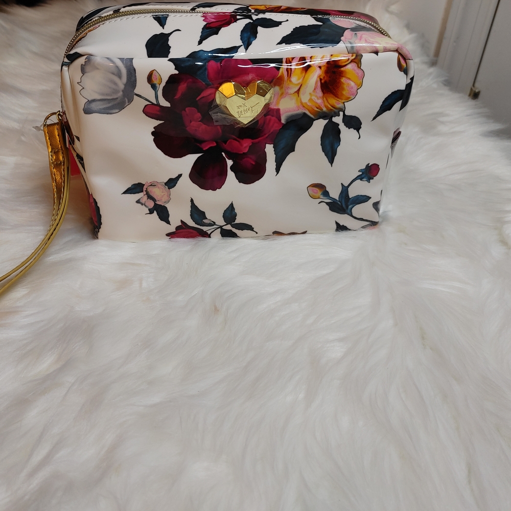XOX Floral Burst (Betsy) Women's Bag with Gold Accents